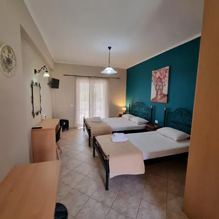 Marathon & Apartament Keri